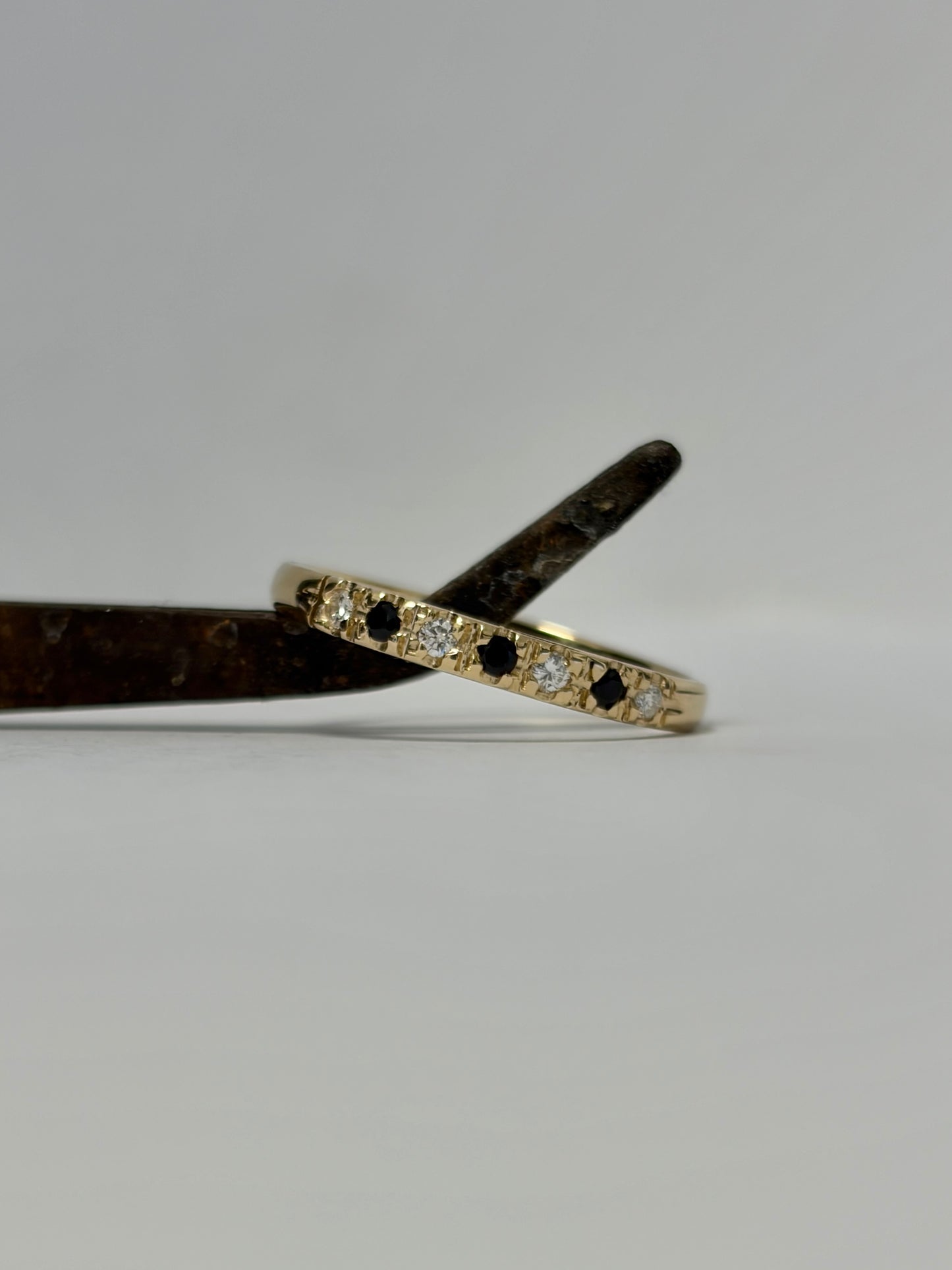 Vintage Half Eternity Ring with Black and White Natural Diamonds - 14K Gold