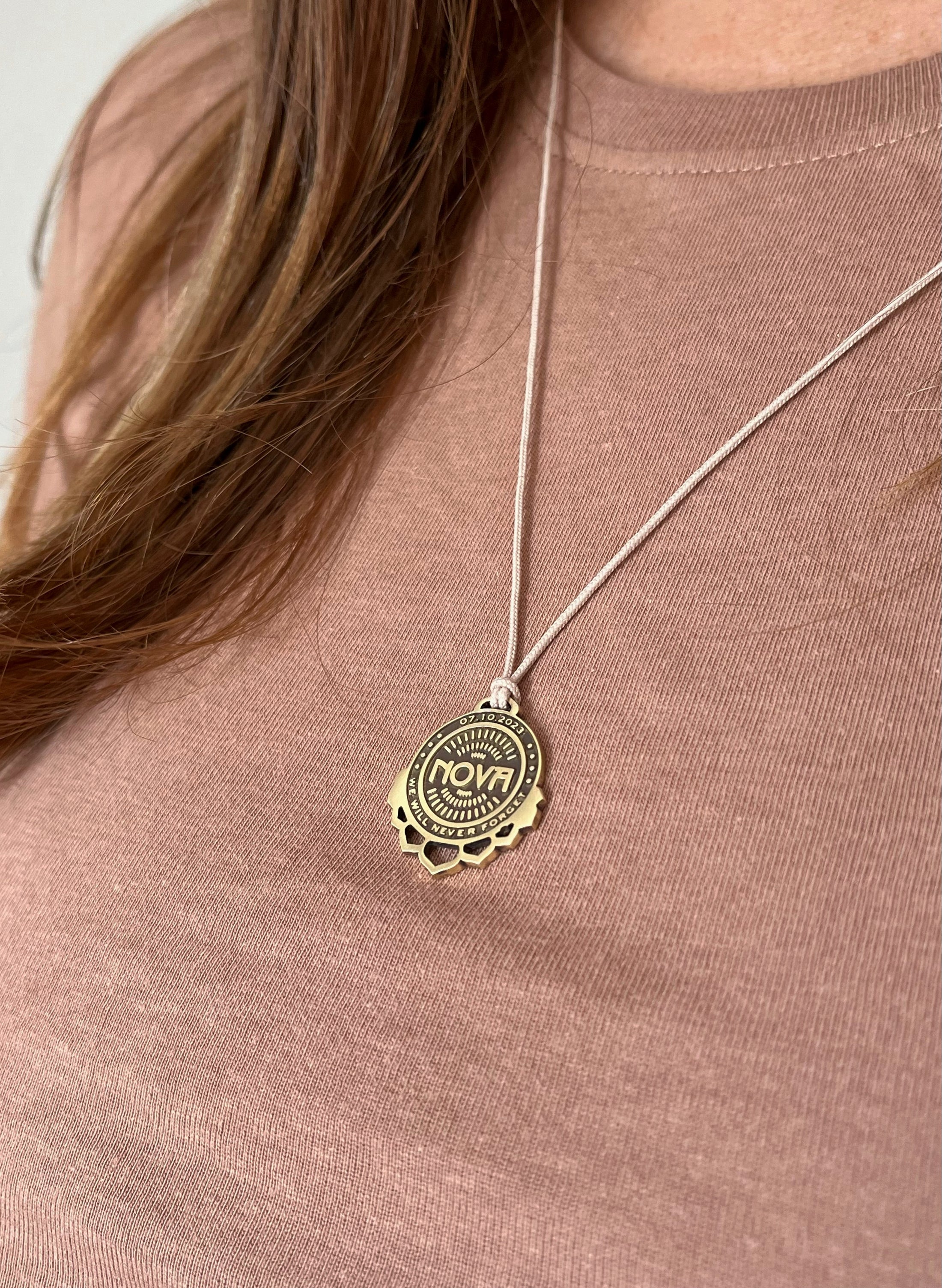 NOVA NECKLACE