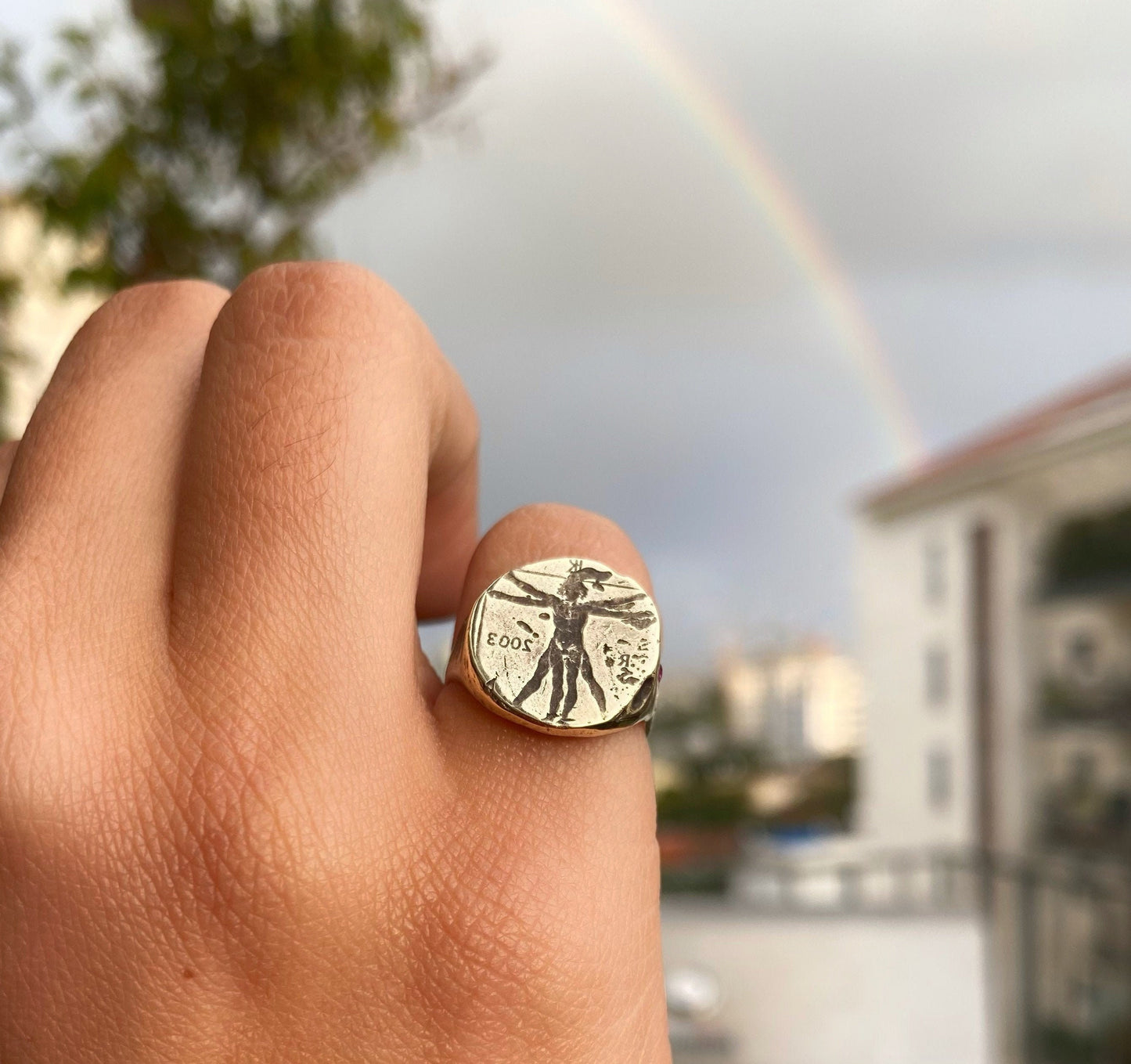 9K Leonardo Da Vinci Signet Ring